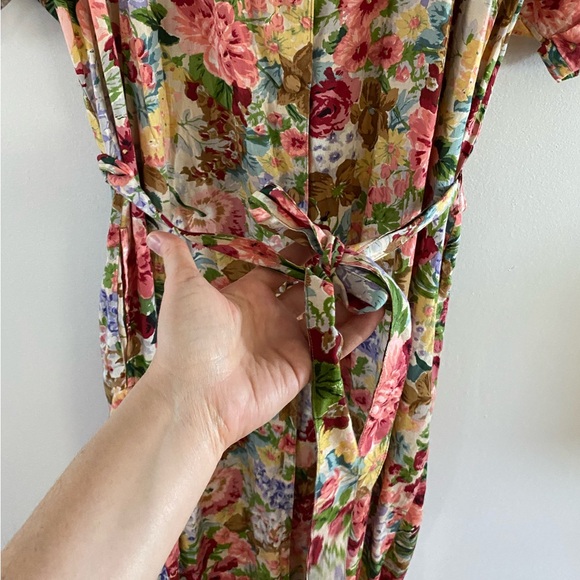 SOLD ELSEWHERE - 80s/90s floral earthy midi shirt dress w/ waist tie - S-L - Picture 5 of 7